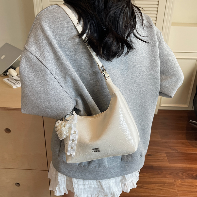 Trendy bestseller pleated handbag 2025 new style versatile and stylish women's bag, high-end crossbody bag, solid color single-shoulder bag Specification drawing
