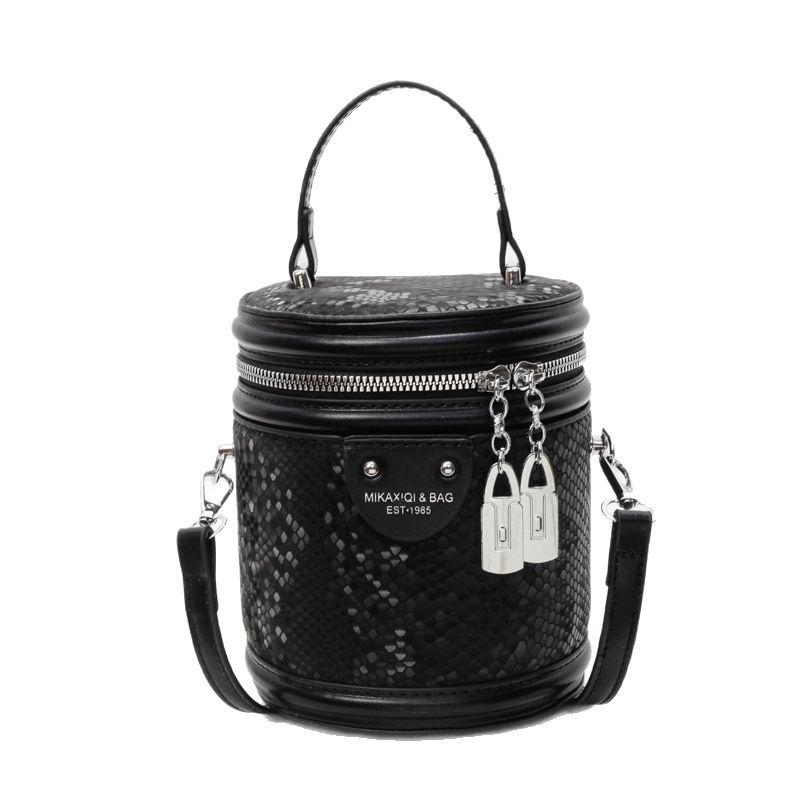 A niche design hand-held bucket bag for women, 2025 new high-end quality commuter single-shoulder bag, retro and versatile crossbody bag Item Picture