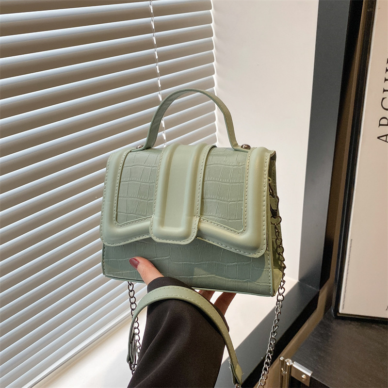 Korean style chain bag 2025 Spring/Summer new handbag, unique stone pattern single-shoulder bag, simple crossbody bag for women full figure