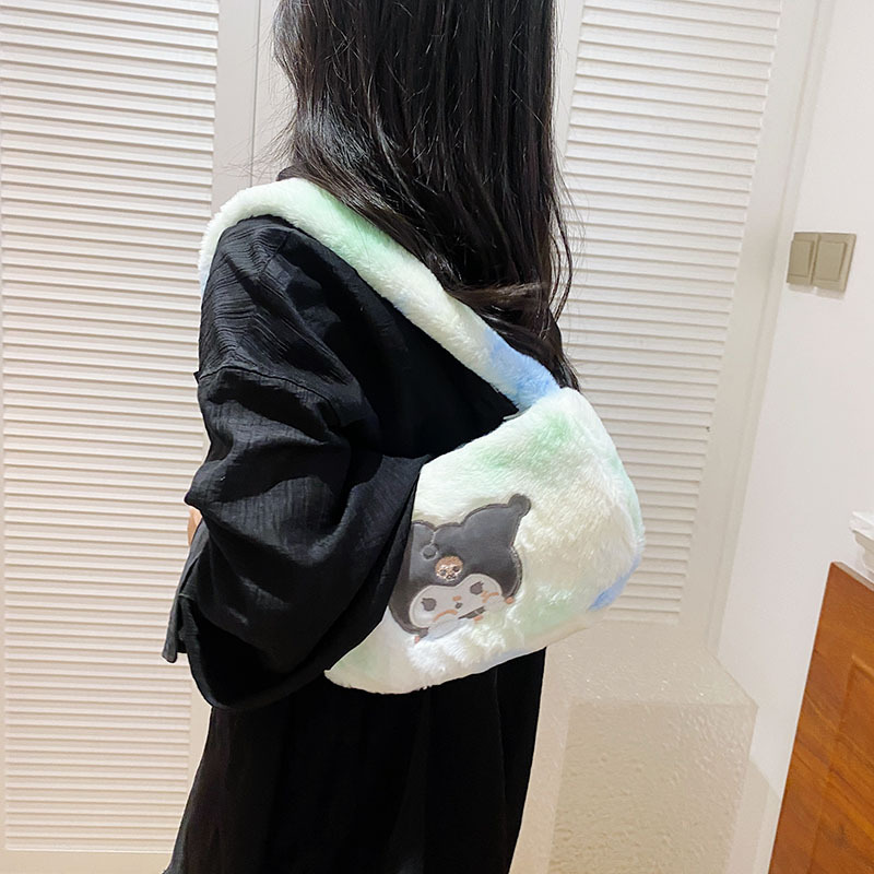 The 2023 autumn new cartoon plush single-shoulder bag, embroidered crossbody small bag, trendy and cute girls' hand-held small square bag Specification drawing