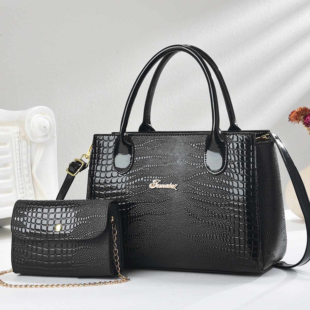 Large-capacity single-shoulder bag, cross-border trendy handbag, 2025 new trendy large bag, women's fashionable crossbody bag, versatile for moms full figure