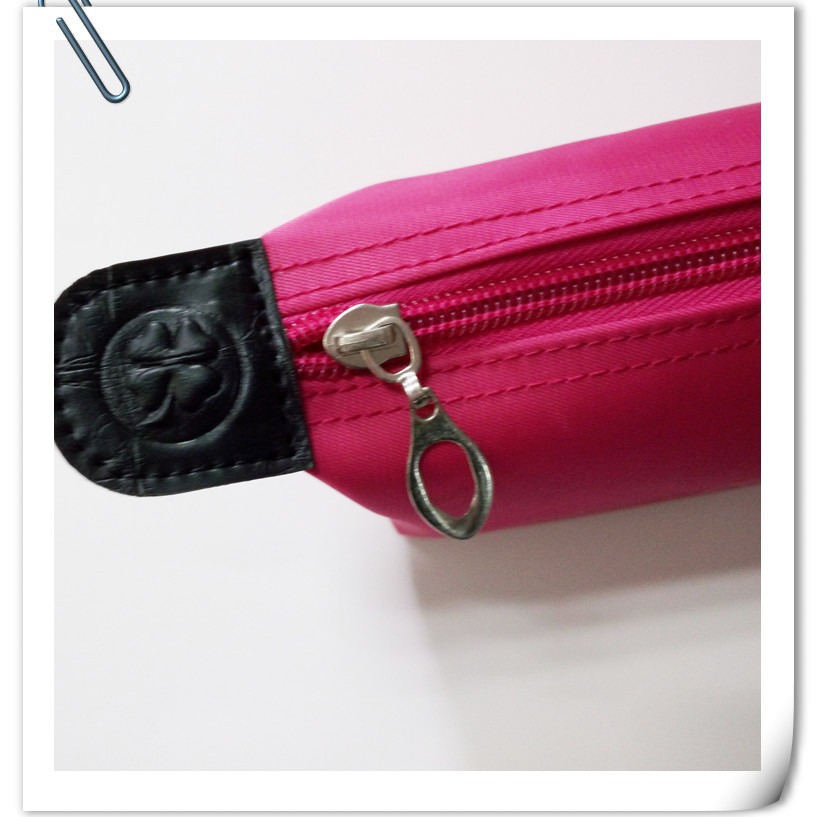 T New style dumpling makeup bag Korean version large-capacity waterproof makeup bag storage bag printed LOGO advertisement customization Specification drawing