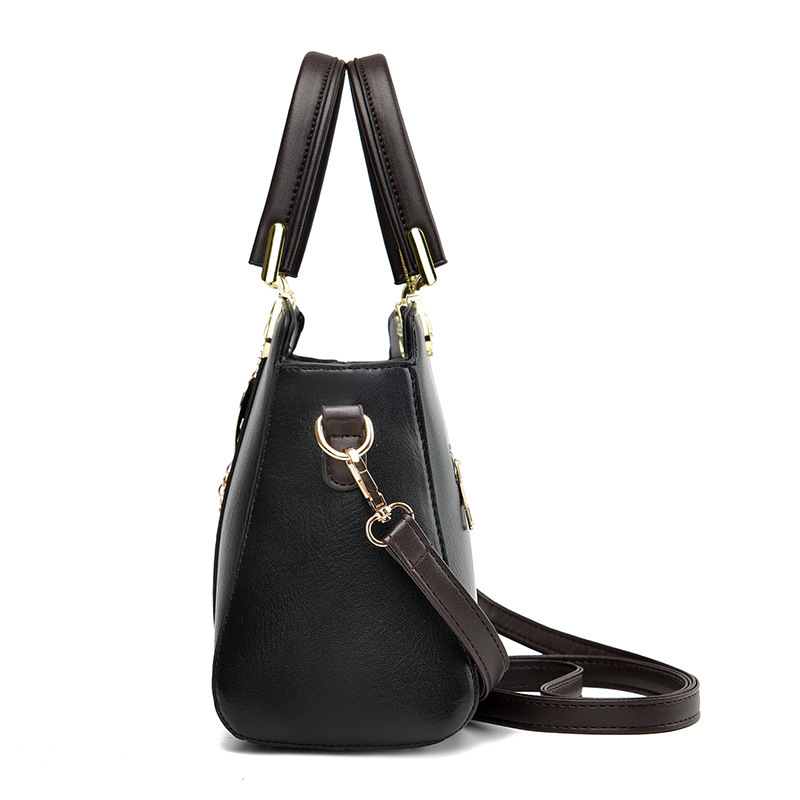 This is a new 2023 handbag for women, featuring a high-end texture, large capacity and fashionable design. It is a single-shoulder crossbody bag for middle-aged mothers details Picture
