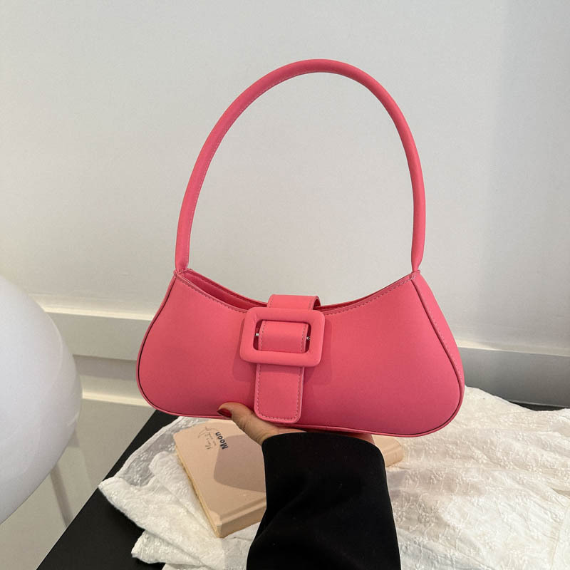 A unique French style baguette bag 2023 summer new fashion trend, simple and stylish, solid color underarm bag for women details Picture
