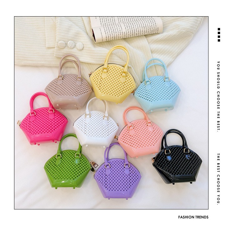 New summer fashion women's bags: cross-border single-shoulder hand-carry crossbody chain jelly bag, mini pearl shell bag full figure