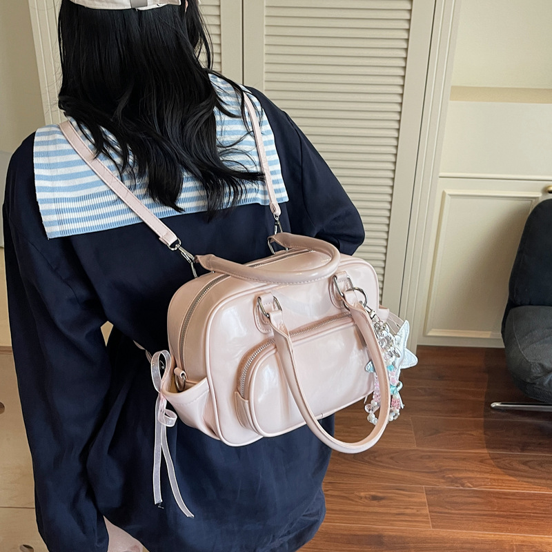 Korean-style high-end oil wax leather handbag, versatile, trendy, niche and fashionable backpack, large-capacity crossbody bag Specification drawing