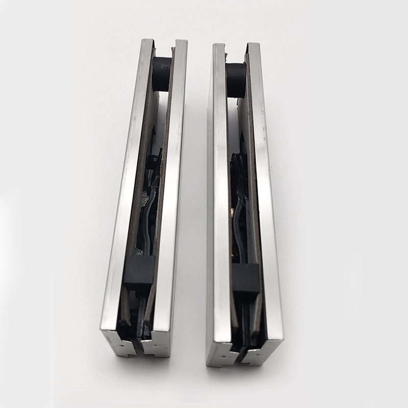 Glass door clamps, door clamps, lock clamps, stainless steel office doors, glass door clamps, top clamps, bottom clamps, curved clamps, spring door clamps Specification drawing