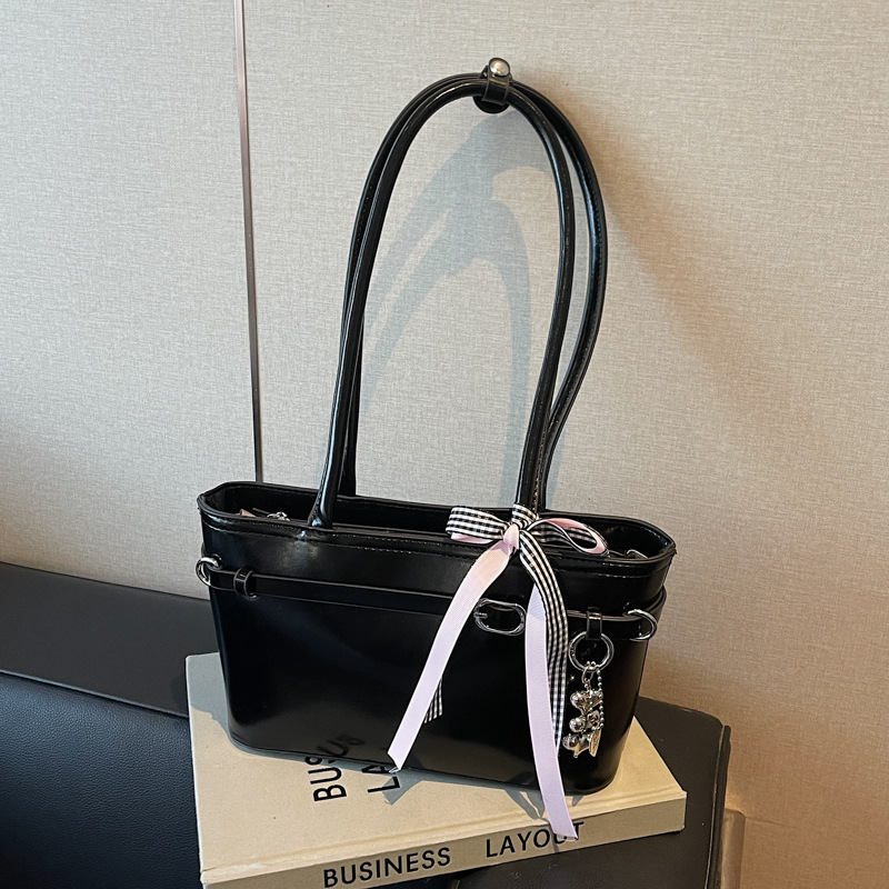 High-end and stylish hand-held bag for women, 2025 new style, trendy and versatile single-shoulder bag for work and commuting, underarm bag Specification drawing