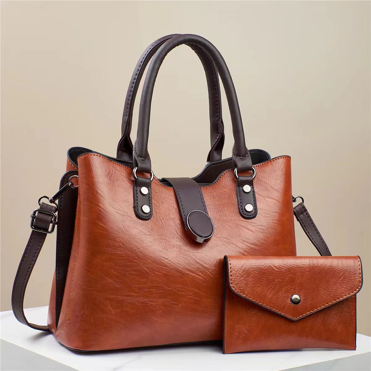 Retro handbag with Korean-style texture, single-shoulder smooth, crossbody bag for women, produced by a manufacturer for export, a new and fashionable model for women in 2024 Application Scenario