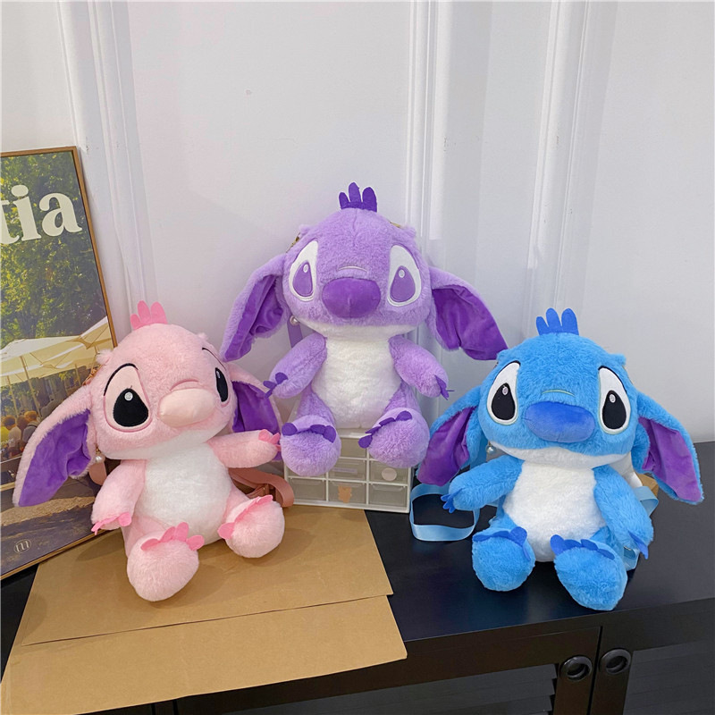 Wholesale of 2023 new style cartoon cute backpacks, popular Teddy's personalized plush toy bags and children's gift bags full figure