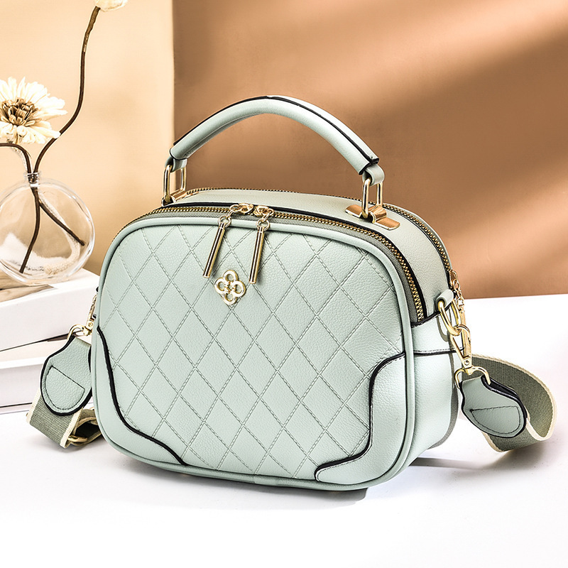 【NEW】2023 Summer New simple and fashionable checkered women's small square bag, fashionable hand-held shoulder crossbody bag full figure