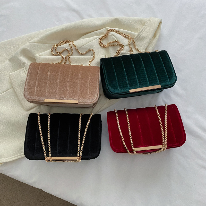Velvet women's bag, trendy small square bag for women 2023 Spring new chain single-shoulder bag, casual and simple crossbody bag full figure