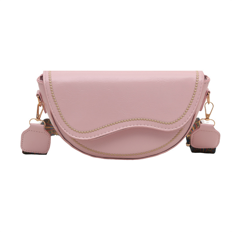 Solid color retro 2025 new style, trendy, fashionable, simple and elegant texture, wide crossbody single-shoulder women's saddle bag Item Picture