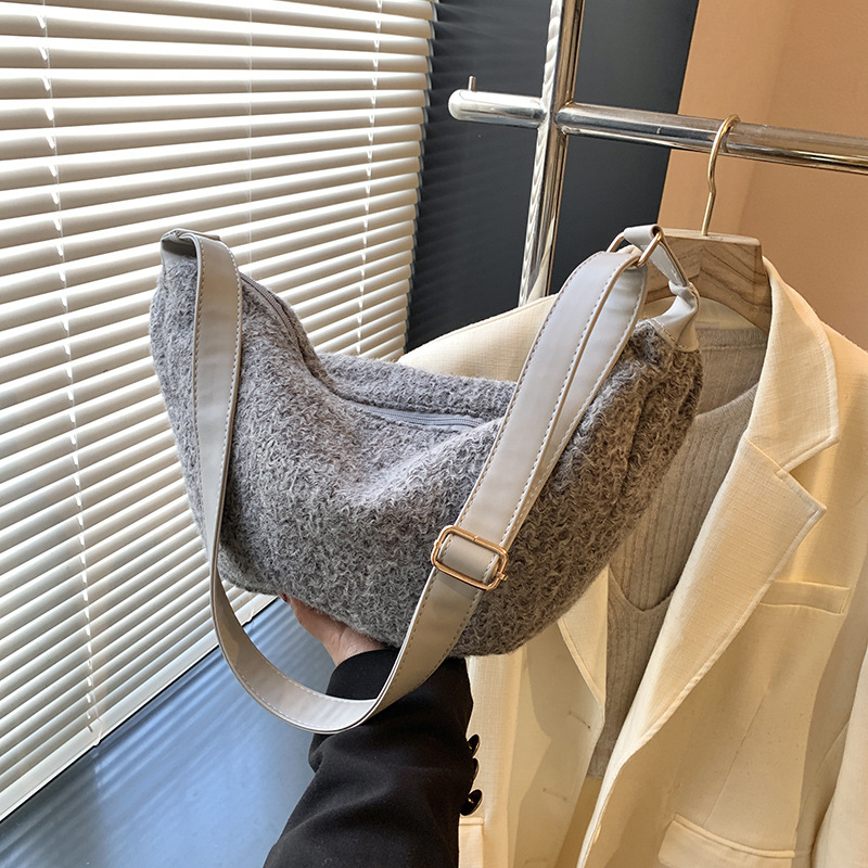 Underarm bag for women, large-capacity 2024 new casual and niche design, single-shoulder crossbody bag, versatile for commuting dumplings Specification drawing