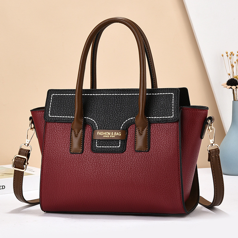 New bags for Spring 2024: large-capacity, high-end women's bags, unique and niche handbags, new women's single-shoulder bags full figure