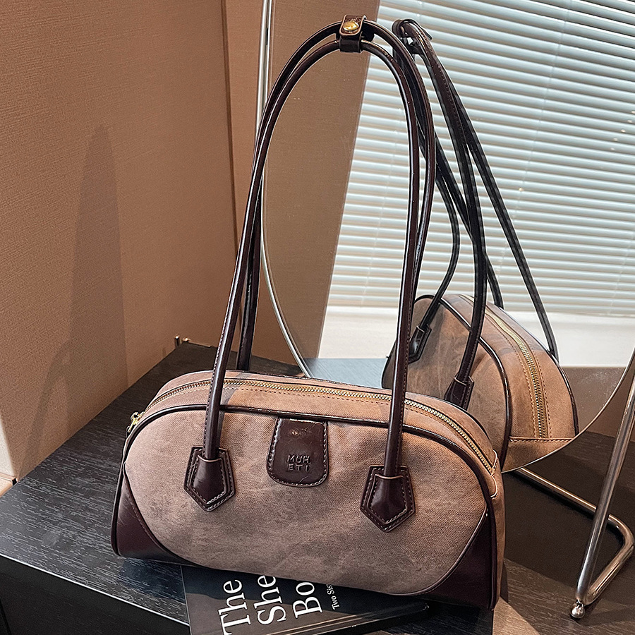 Fashionable and casual large-capacity bag 2024 new women's bag, Korean-style fashionable underarm bag, color-matched commuting single-shoulder bag full figure
