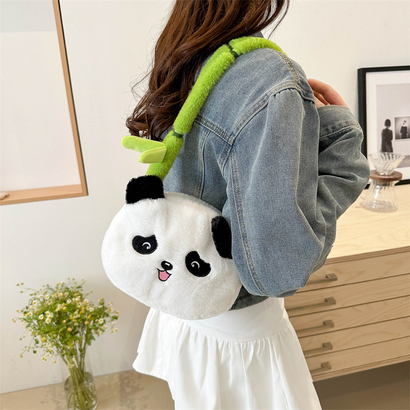 New cartoon panda plush hand-held crossbody bag, claw machine doll, panda doll, children's versatile crossbody bag wholesale Specification drawing