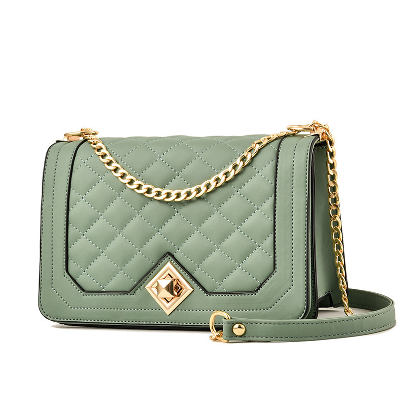 Xiaoxiangfeng diamond-shaped chain bag 2022 New Style fashionable women's bag, PU soft leather small square bag, women's single-shoulder crossbody bag Application Scenario
