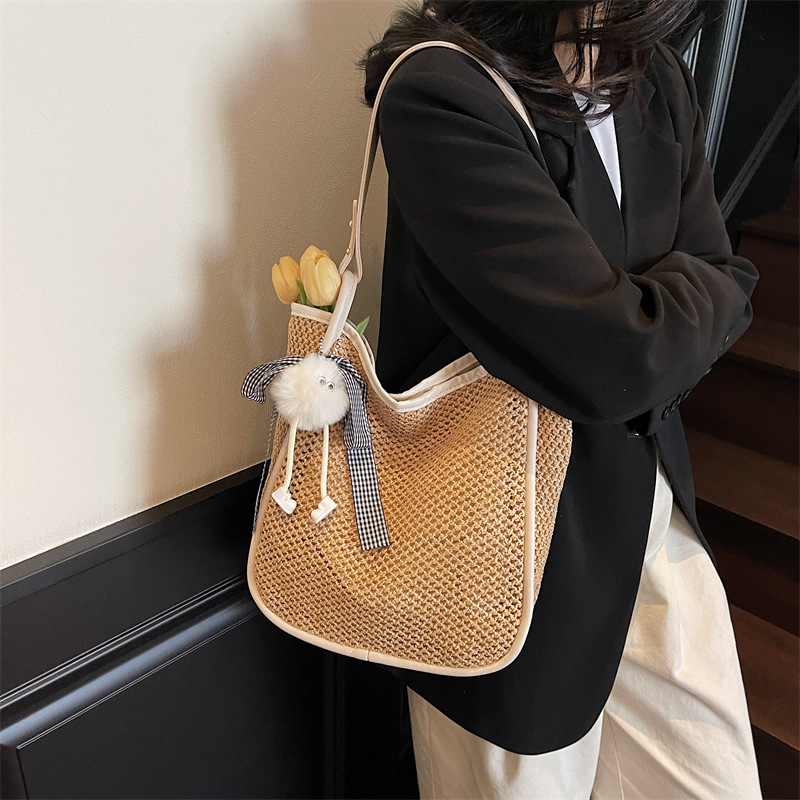 A niche and popular straw-woven bag for women, a new 2025 versatile commuting bag, a fashionable beach vacation large-capacity bucket bag Specification drawing