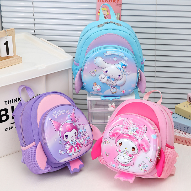 The new children's schoolbag is a cute cartoon Kuromi backpack for girls aged 3 to 6. It is a lightweight and weight-reducing backpack full figure