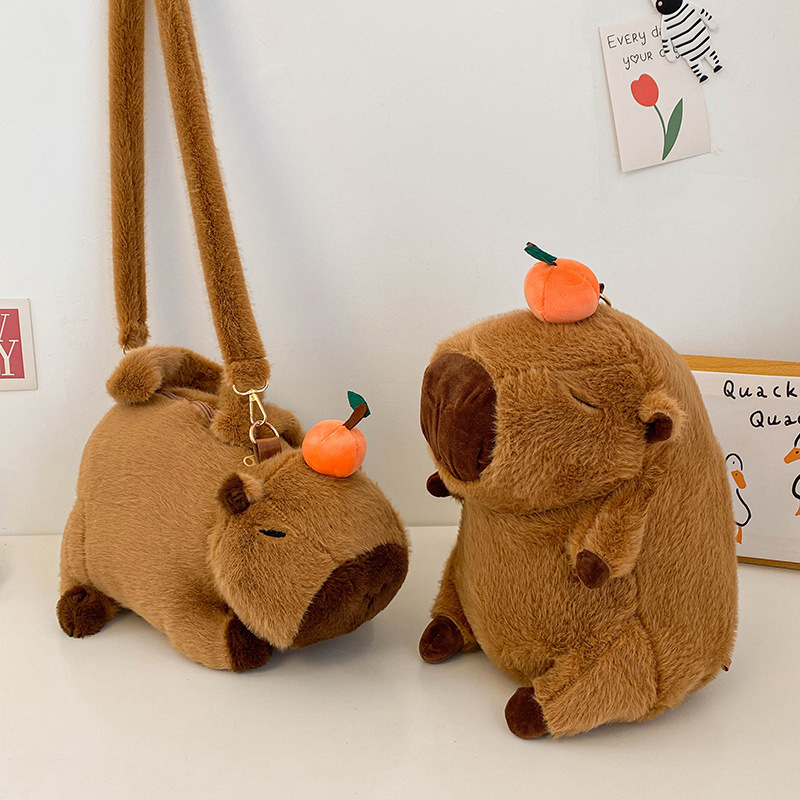 The new popular Capibara backpack, an ugly and cute plush crossbody bag, a cartoon capybara plush girl's handbag Application Scenario