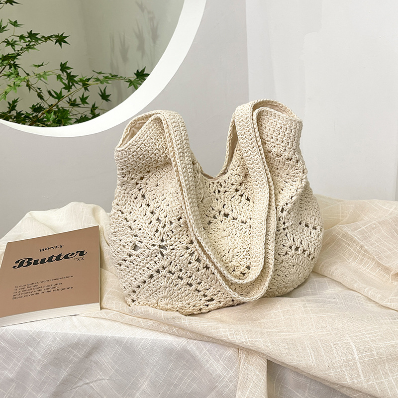 Artistic and forest-style hand-woven bags, casual large-capacity single-shoulder armpit bags, beach vacation bags, crocheted bags details Picture