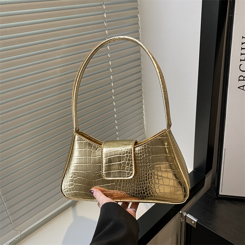 New cross-border women's bags: Niche design, underarm bag, high-end, simple baguette bag, fashionable shoulder bag, crossbody bag full figure