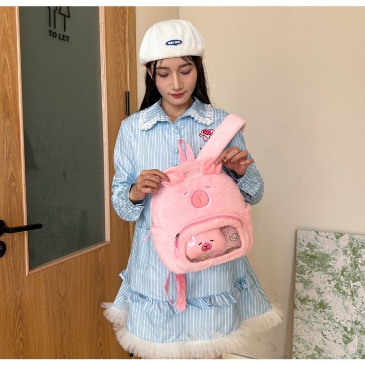 The new summer Capibara plush backpack is cute and versatile, a pain-relieving bag for girls, and a cartoon capybara student small backpack Application Scenario