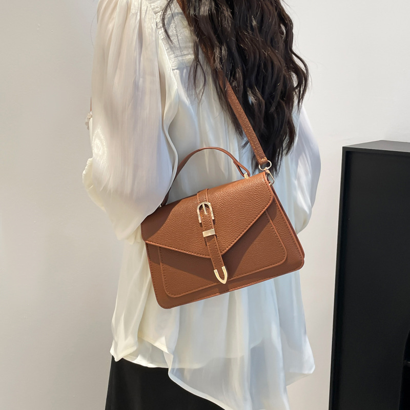 Retro 2025 new style, fashionable, casual, simple and casual, with belt decoration, single-shoulder, crossbody and hand-carry women's small square bag Specification drawing