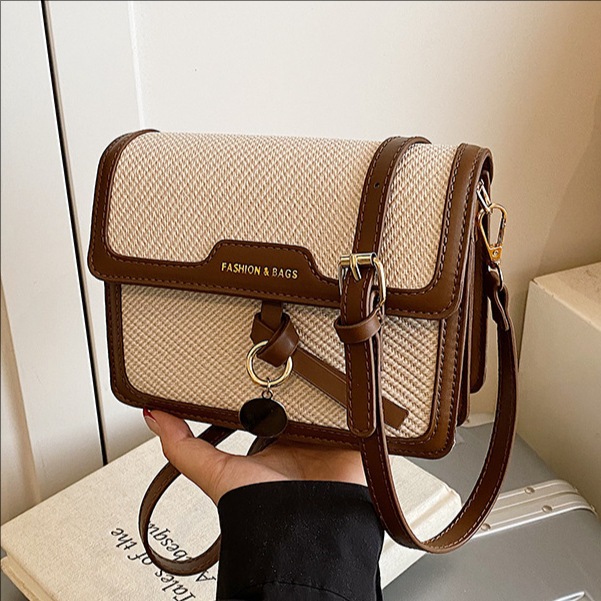 Korean style Instagram stylish and versatile small square bag for women 2025 new trendy and fashionable single-shoulder bag with color contrast and versatile crossbody bag full figure