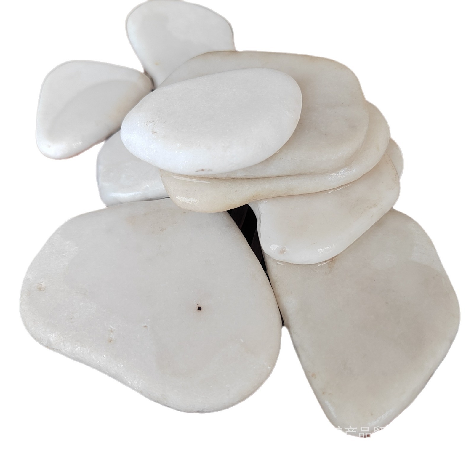 White painted pebble painted stone, white painted stone, children's creative DIY white painted stone Item Picture
