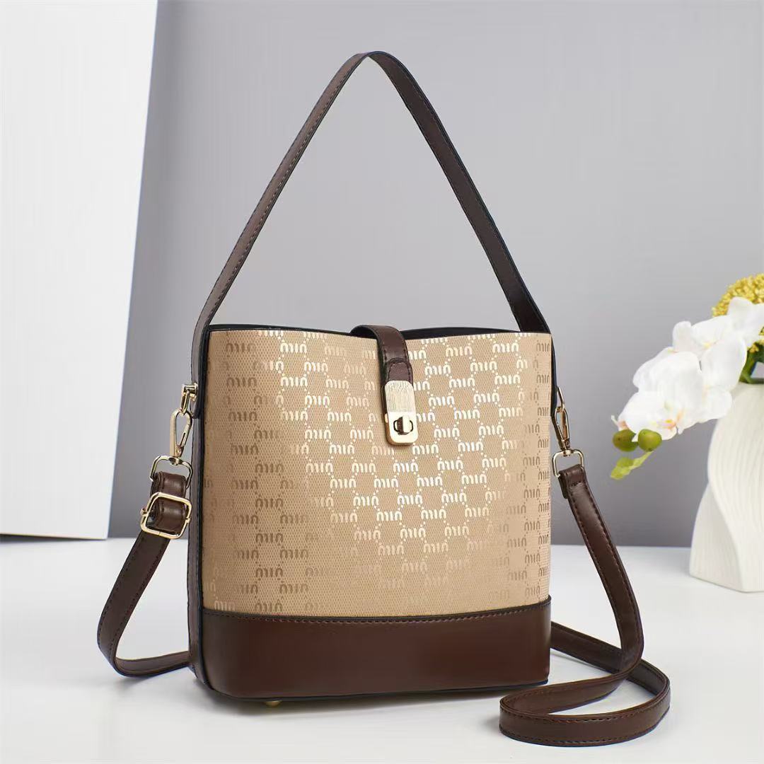 Bucket Bag 2025 New style fashionable and high-quality single-shoulder bag, high-end retro crossbody bag, trendy and versatile handbag Application Scenario