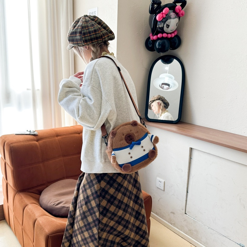 New Lapibala versatile crossbody bag 2025, cute coin purse bag, mobile phone storage bag, single-shoulder mobile phone bag Application Scenario