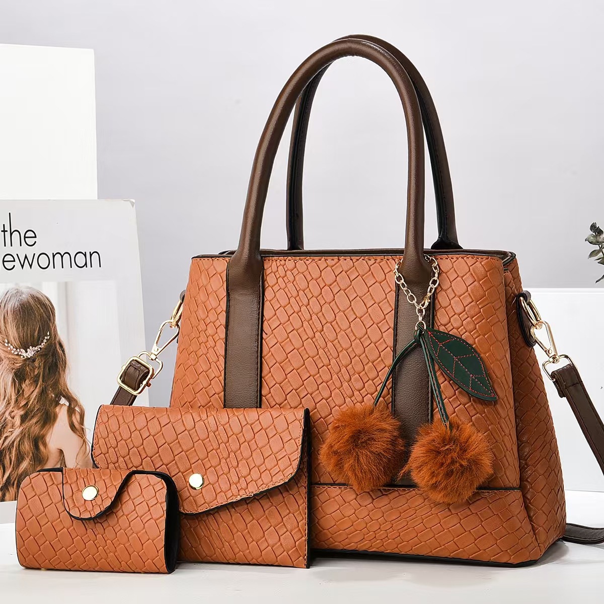 Woven fabric mother-and-child bag for women 2024 New style fashionable handbag, large-capacity women's bag, single-shoulder crossbody bag Application Scenario