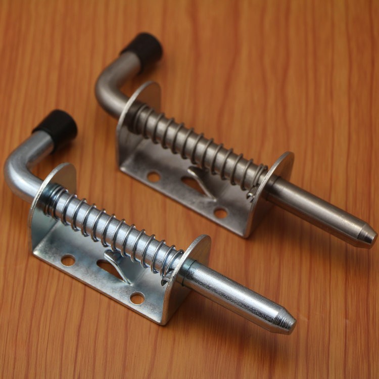 Heavy-duty galvanized iron spring latch for mechanical equipment cabinet doors, car and truck compartments, 10mm galvanized latch Application Scenario