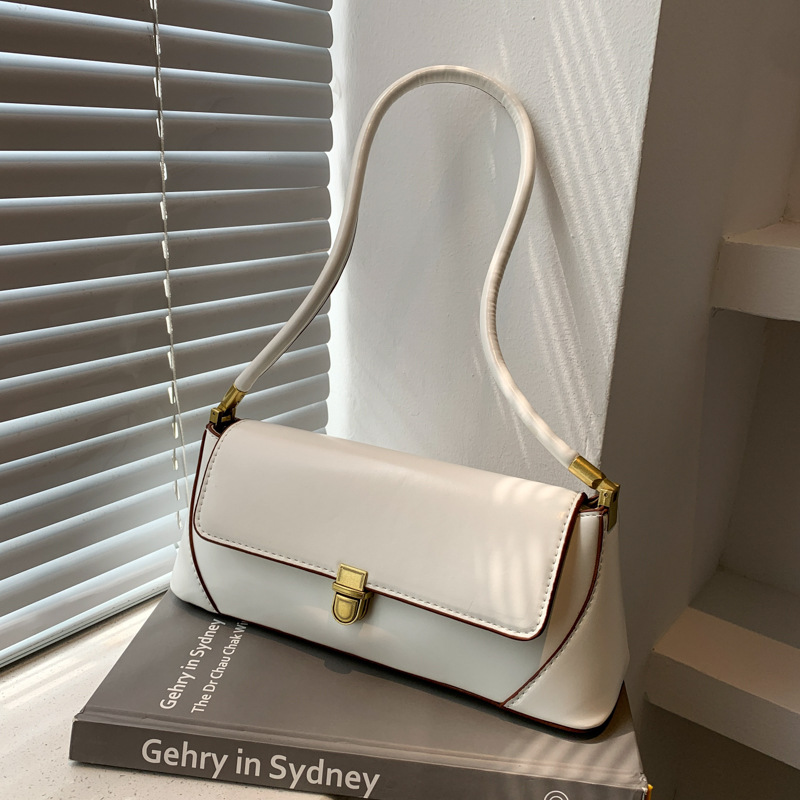 Retro baguette bag for women, 2024 new style, trendy Korean style, versatile and fashionable shoulder bag, fashionable and stylish hand-held underarm bag details Picture