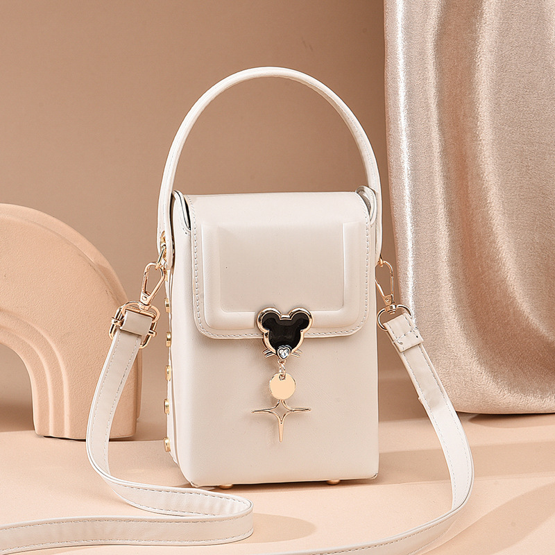 Printed mobile phone women's bag 2023 New style fashionable and individual Korean style trendy and stylish single-shoulder crossbody checkered small handbag Application Scenario