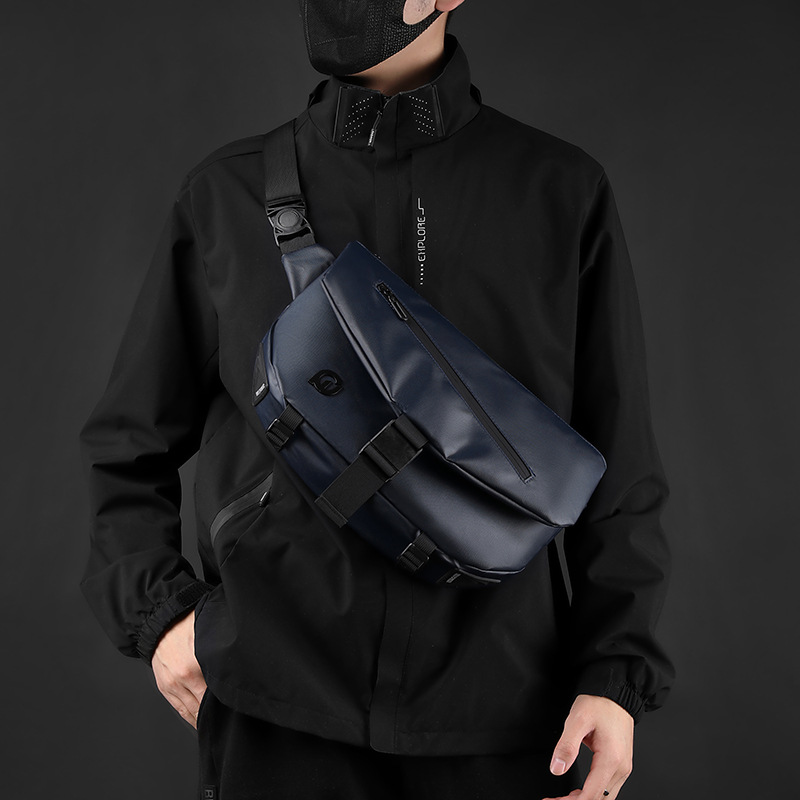 The new WEPOWER functional sports large-capacity crossbody bag is a simple and fashionable single-shoulder men's bag and a business small crossbody bag details Picture