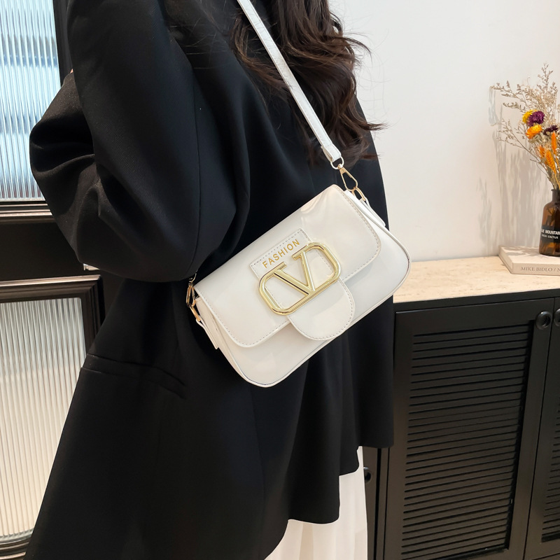 Retro underarm Bags for women 2025 new style Bags, trendy single-shoulder bag, fashionable small square bag, high-quality hand-held underarm bag details Picture