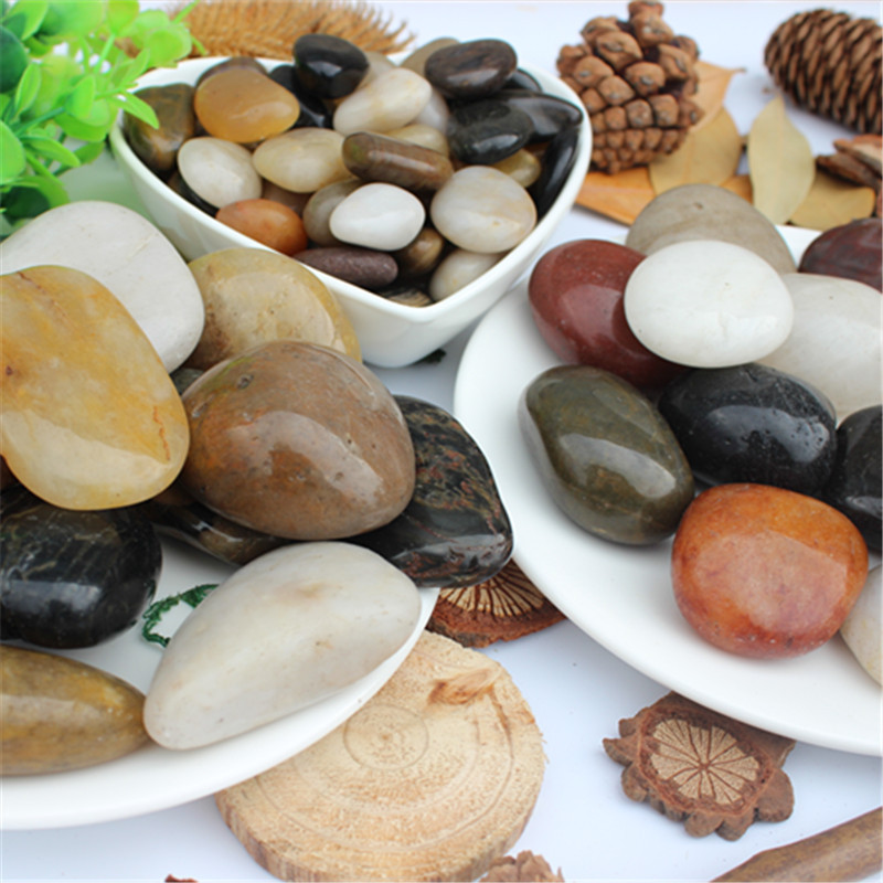 Pebbles, rain flower stones, rough stones, small pebbles for paving, fish tanks, flower POTS, soft stones, courtyard decoration, garden, and colorful stones details Picture