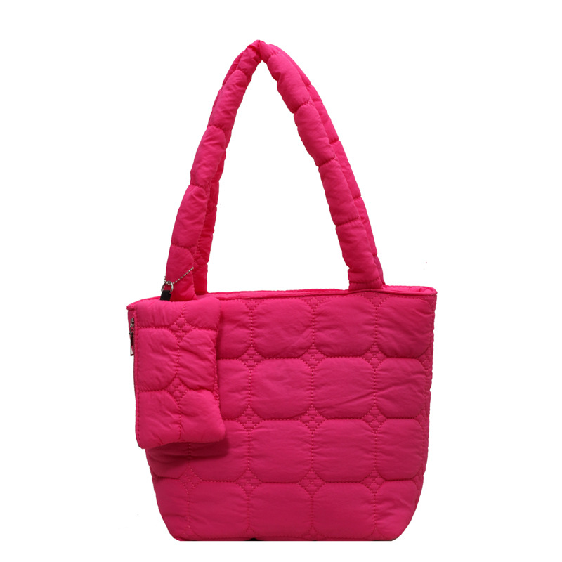 Fashionable and casual large-capacity women's 2023 new Korean-style down cotton jacket bag, stylish and simple single-shoulder tote bag Item Picture
