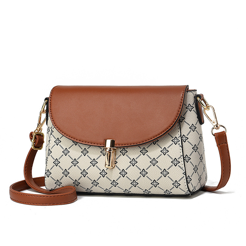New trendy autumn and winter ins Korean style versatile small bags in stock. Ladies' stylish single-shoulder crossbody bag, small square bag, women's bag Item Picture