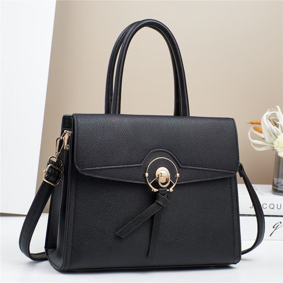 Bag Girl 2024 New trendy women's bag, fashionable and high-end, cross-border women's bag consignment factory, crossbody, single-shoulder bag, hand-carry full figure