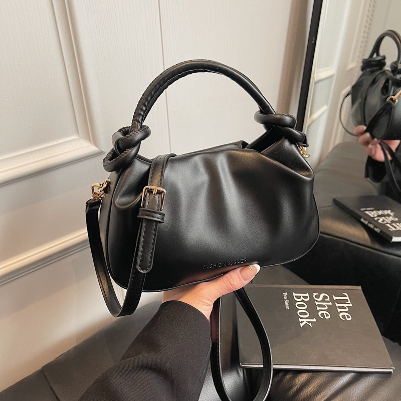 The 2025 new style of simple and casual hand-held pleated bucket bag is a high-end, trendy and versatile crossbody bag Specification drawing