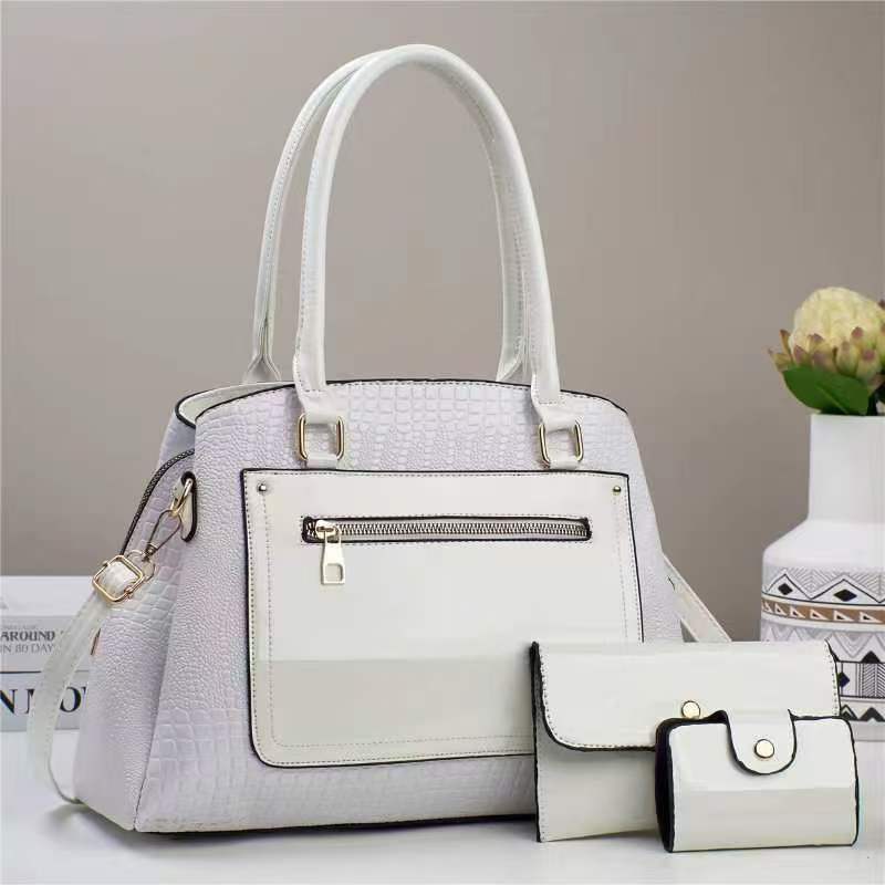 Cross-border best-selling large-capacity three-piece set mother and child bag 2025 new style women's handbag, retro crocodile pattern single-shoulder bag details Picture