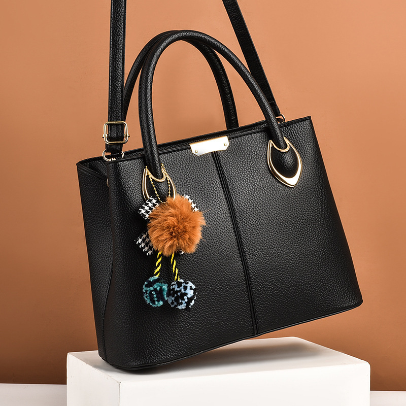 Cross-border foreign trade women's 2022 autumn and winter new handbag, women's single-shoulder bag, large-capacity solid color crossbody bag consignment full figure