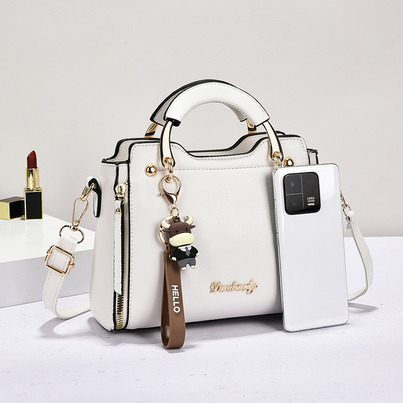 Bag Girl 2025 New Style fashionable and sweet lady handbag, Korean-style casual and individual cat single-shoulder crossbody bag, trendy Specification drawing