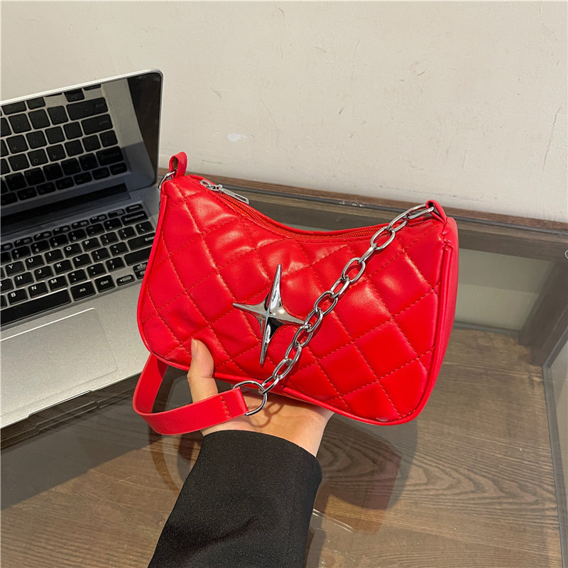 A stylish solid-color embroidered quilted underarm bag for 2024, featuring a casual design and a trendy chain single-shoulder women's bag full figure