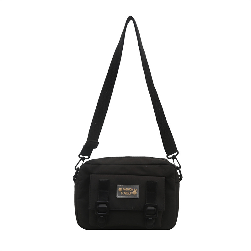 Forest-themed cute canvas bag for girls, Japanese-style energetic girl's small bag, Korean-style fresh and clean student crossbody bag Item Picture