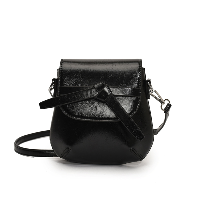 High-end hand-held small square bag for women, new Spring/Summer 2025, niche, fashionable and simple single-shoulder bag, trendy crossbody mobile phone bag Item Picture